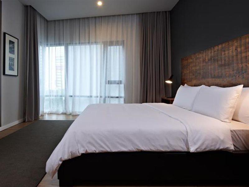 E&O Residences Kuala Lumpur Exterior photo A bedroom at the hotel